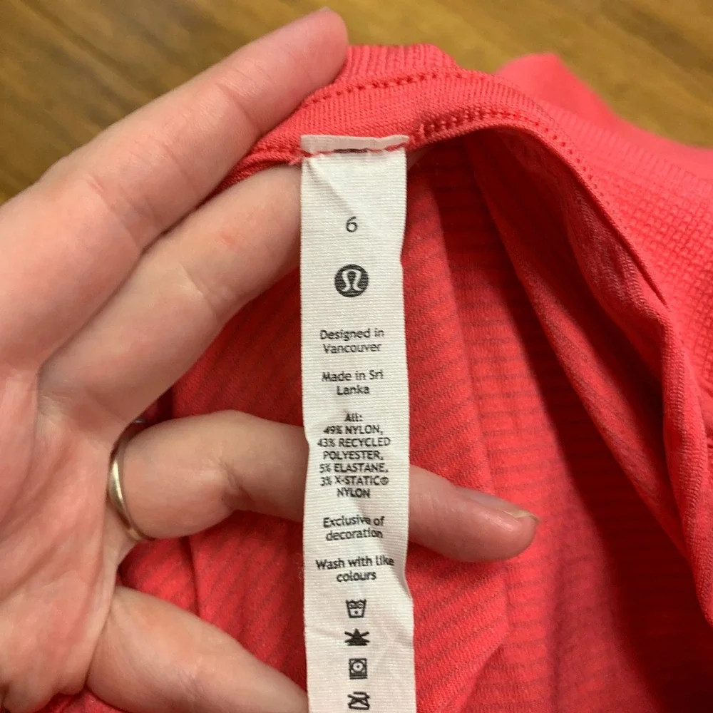 Lululemon Womens Polo Shirt Size 6 Short Sleeve Coral Activewear Top Cropped Tee